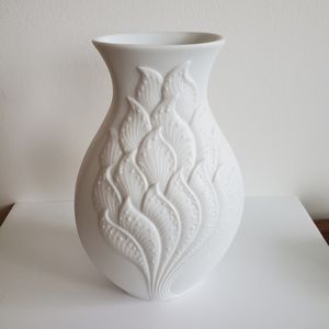 Kaiser white Vase porcelain Bisque floral leaves Minimalist Signed AK W. Germany